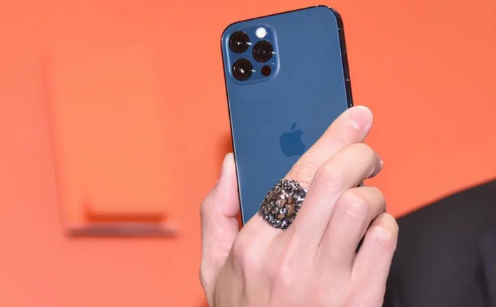 新罗苹果手机维修分享iPhone12系列重启方法教程 