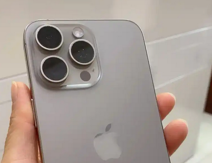 新罗iPhone15序列号查询分享如何查找苹果15手机序列号的位置